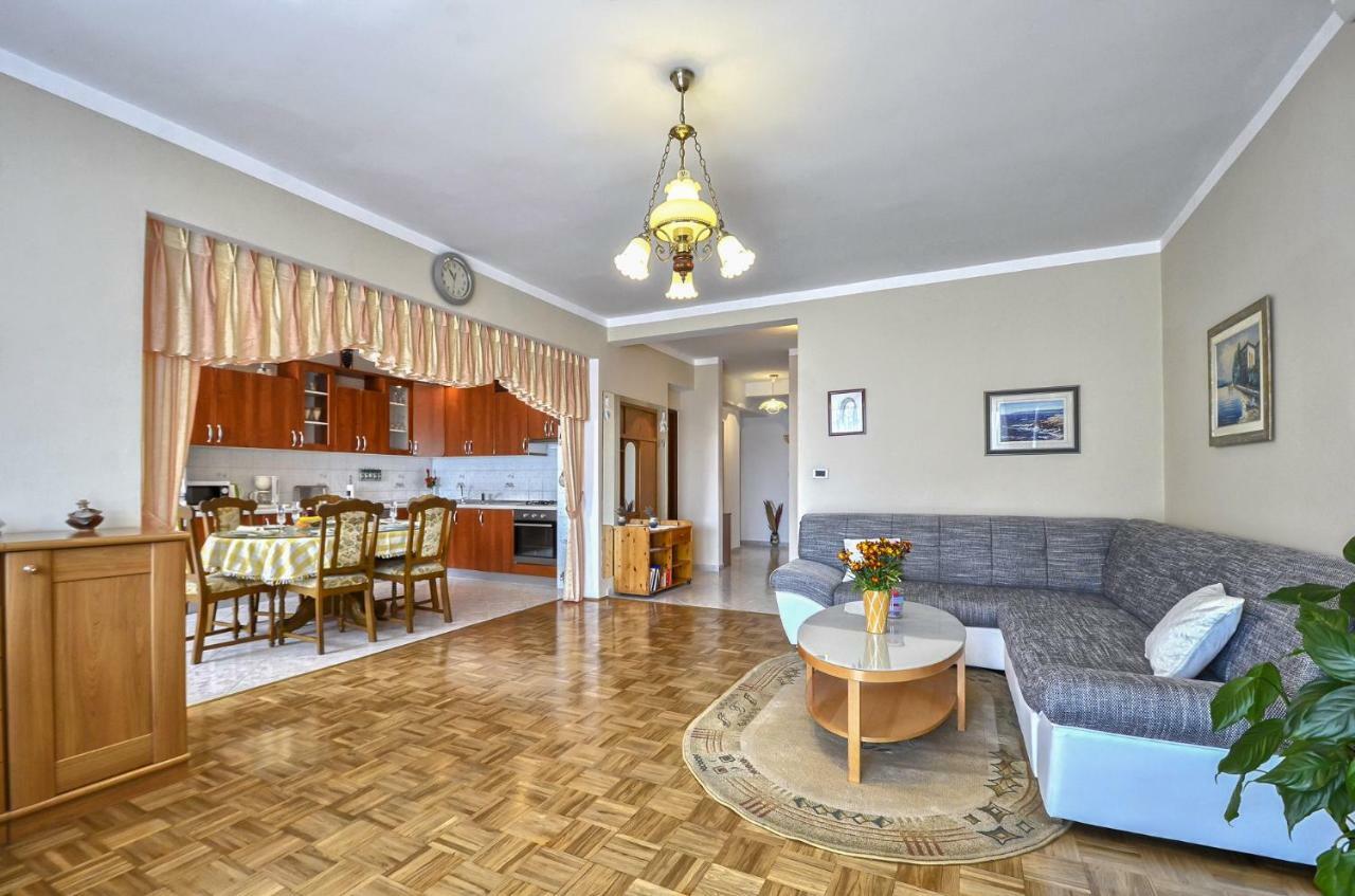 PUY Apartment Pecirep מראה חיצוני תמונה