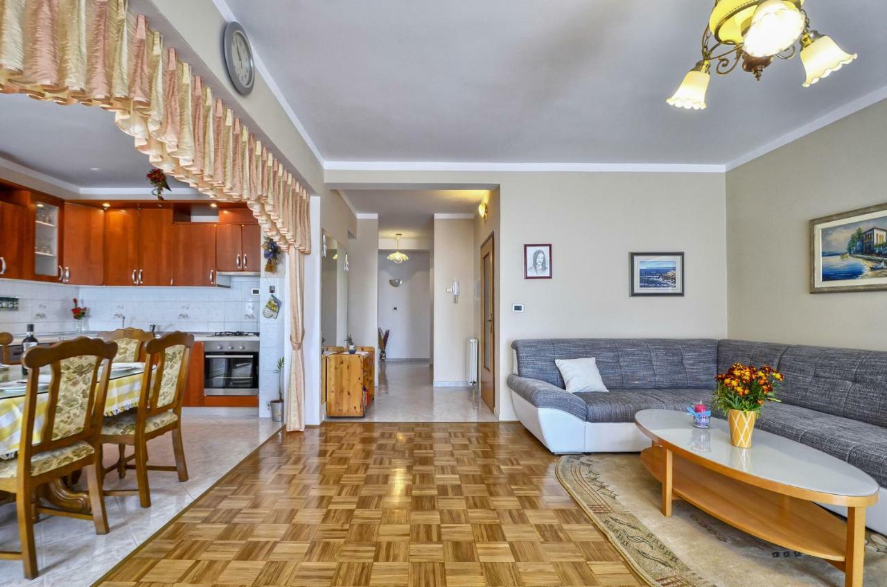 PUY Apartment Pecirep מראה חיצוני תמונה