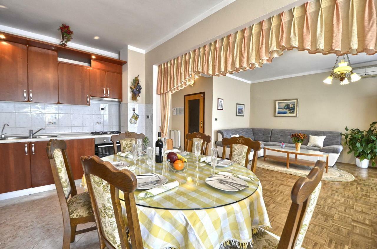 PUY Apartment Pecirep מראה חיצוני תמונה