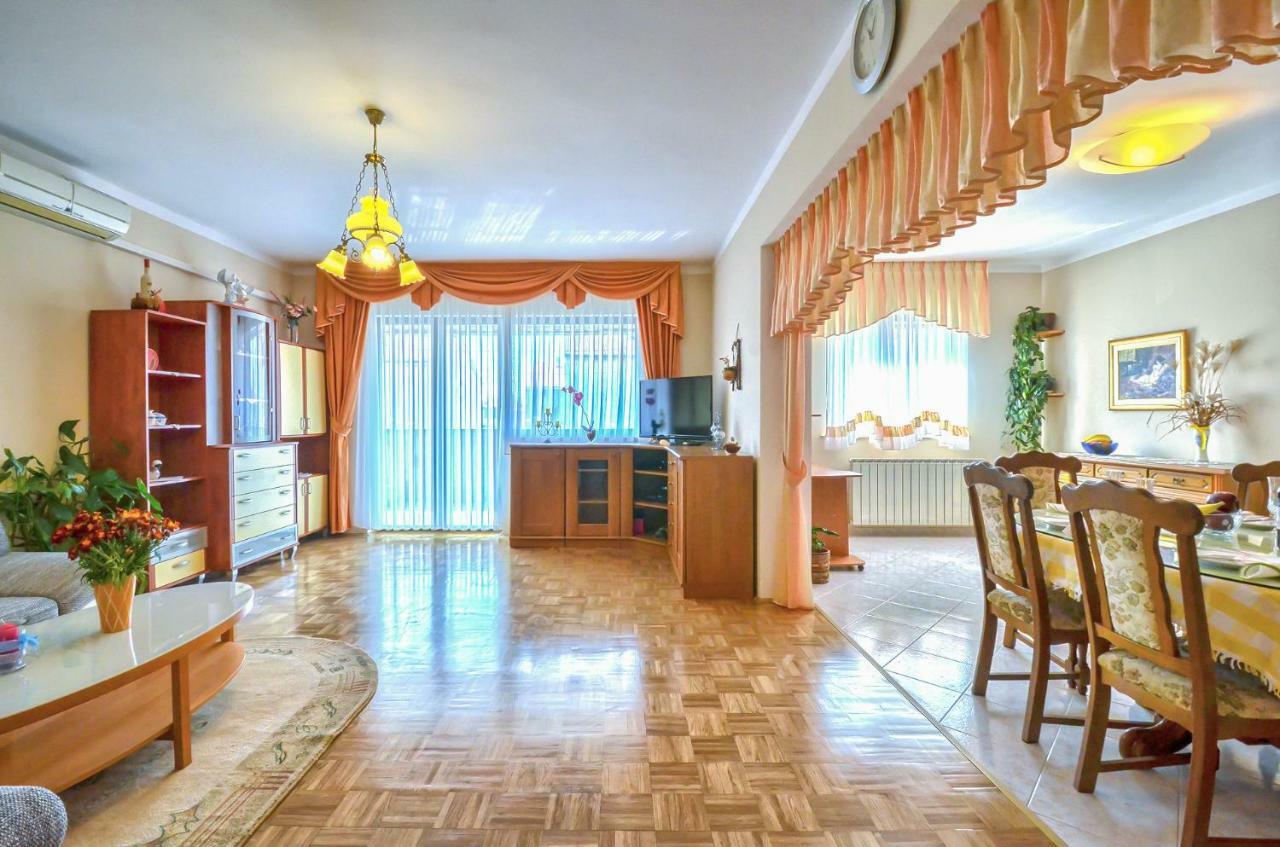 PUY Apartment Pecirep מראה חיצוני תמונה